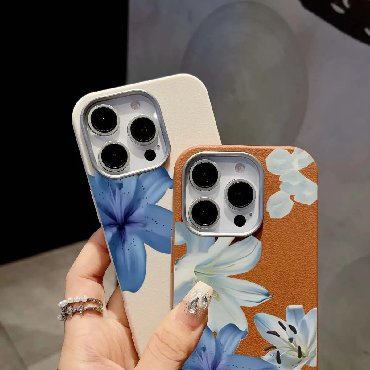 エレガントな青いユリ柄のファッションスマホケース Redmi - Xiaomi Redmi Note 14 のレビューと価格